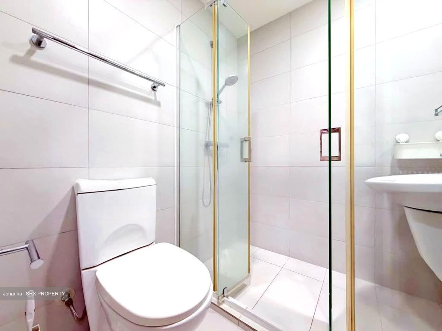1 Canberra (D27), Condominium #556850571